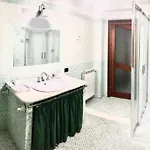 Oda ve Kahvaltı Nunzia Ercolano