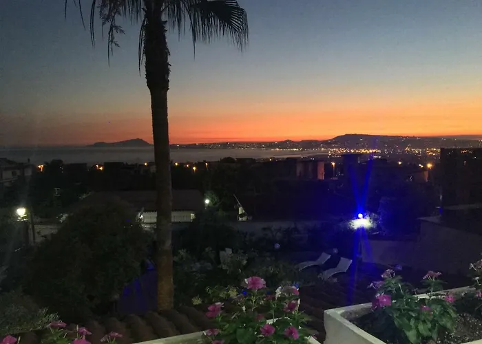 Alojamento de Acomodação e Pequeno-almoço Nunzia 4*