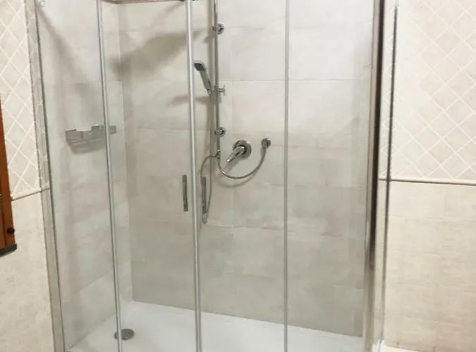 Alojamento de Acomodação e Pequeno-almoço Nunzia 4*