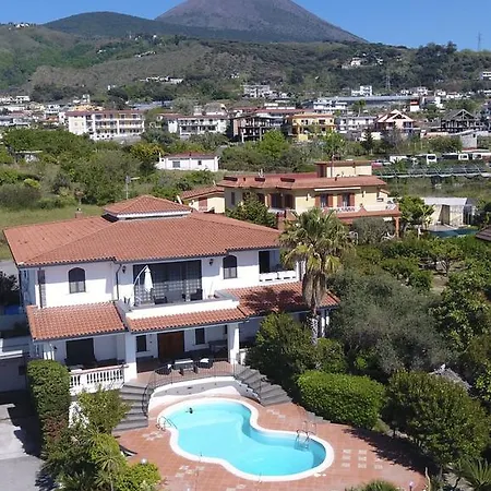 Nunzia 4* Эрколано