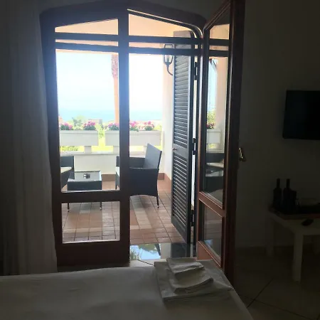 Nunzia 4* Эрколано