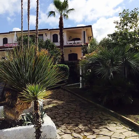 B&B Nunzia 3*