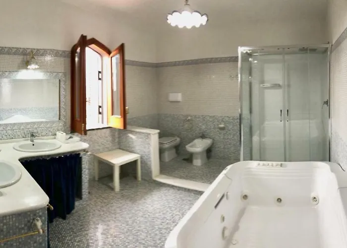 Nunzia 4*